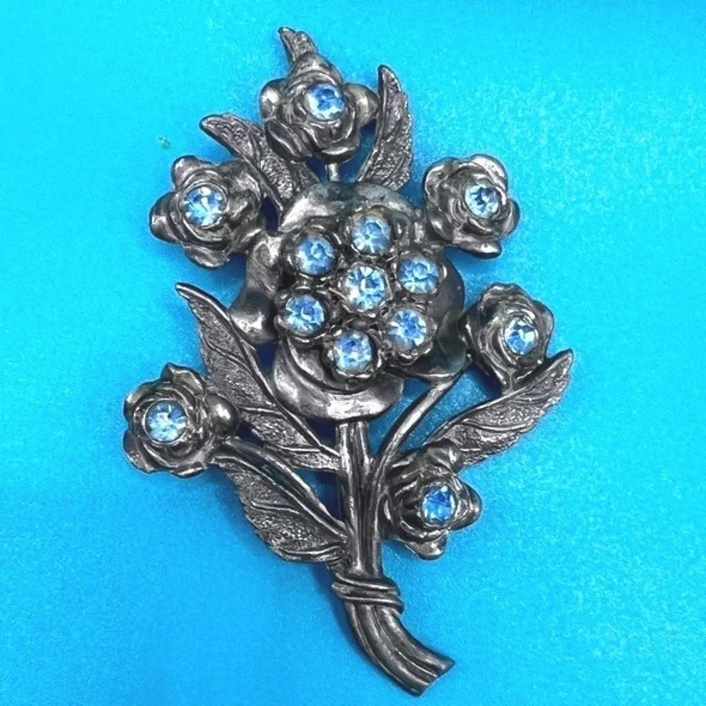 Vintage Little Nemo Pot Metal Brooch Large Blue Rhinestones Floral ‎ 3.25